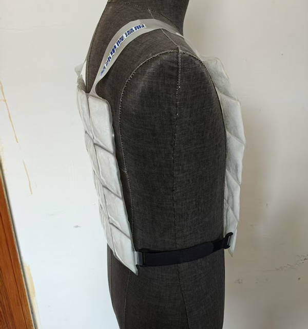 Roupas de resfriamento simplificadas para mudança de fase